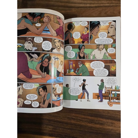 Saga Volume Three TPB Trade Paperback Comic Book Brian K. Vaughan - Picture 5 of 5